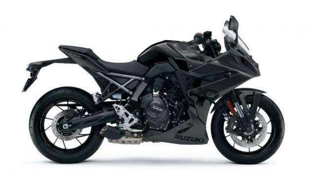 GSX-8R: Συνδυασμός χρηστικότητας και σπορ επιδόσεων με 10.295 ευρώ 