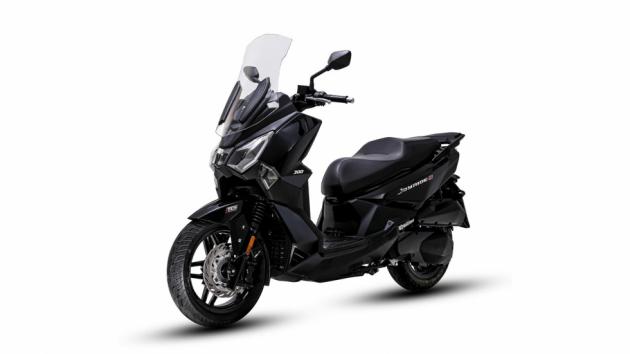 Sym Joyride 300 16`: Compact και άνετο scooter στα 4.795 ευρώ 