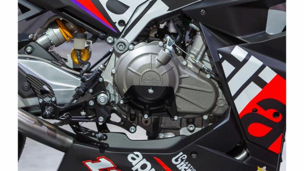 Αγωνιστικό πακέτο Trofeo για το Aprilia RS457 