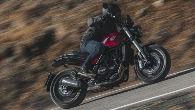 Benelli Leoncino 500: Με Ιταλικά γονίδια και premium εξοπλισμό 