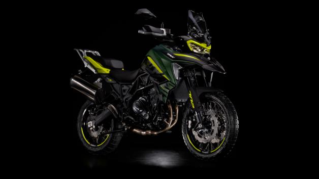 Benelli TRK 702: Premium δυνατότητες σε άσφαλτο και χώμα 