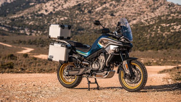 CFMOTO 800MT – Οι διαφορές ανάμεσα στις 3 εκδόσεις 