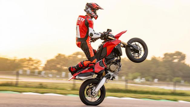 Ducati Hypermotard 698 Mono: “Eπιτίθεται” στην κατηγορία των supermotard 