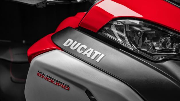 Τα Ducati δεν χαλάνε, αλλά και να χαλάσουν έχουν 4 χρόνια εγγύηση 