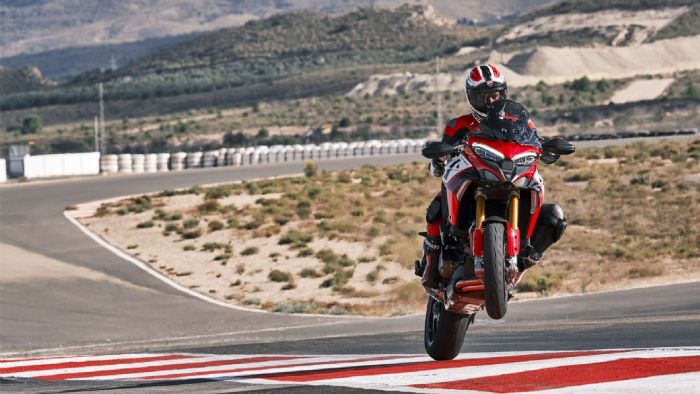 Η νέα Ducati Multistrada V4 Pikes Peak 2022