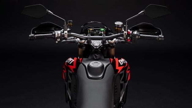 Hypermotard 698 Mono - Η πρώτη μονοκύλινδρη Ducati μετά από 30 χρόνια! 