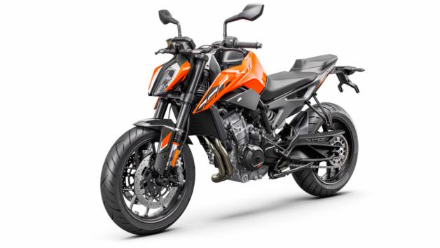 KTM 790 DUKE MY23 ΜΕ ΔΩΡΟ ΤΟ QUICKSHIFTER+ 