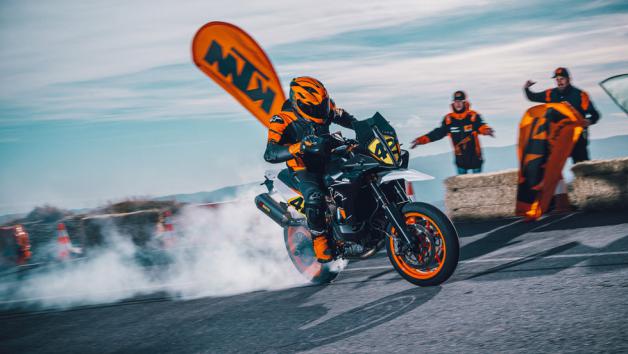 KTM 890 SMT - Δωρεάν ενεργοποίηση Tech Pack 