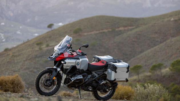 Νέα BMW R 1300 GSA: Η Απόλυτη Adventure Μοτοσυκλέτα για το 2025 