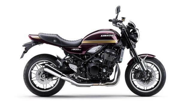 Καινούργια χρώματα για το Kawasaki 900 RS 