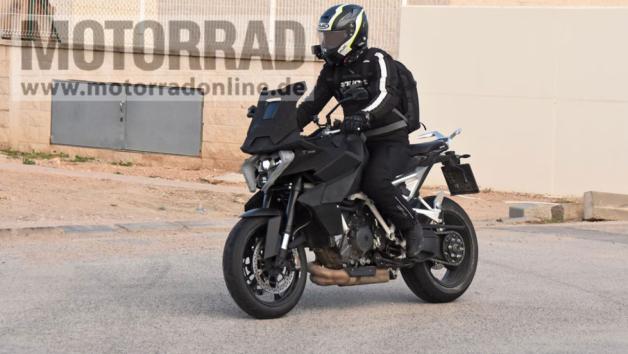 Έτοιμο για έγκριση το νέο KTM 1390 Super Duke GT 