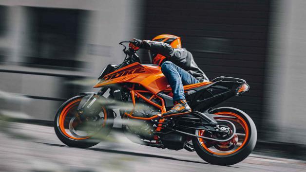 KTM 390 Duke: Πιστό «πειραχτήρι» της οικογενείας Duke 