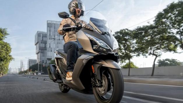 Kymco Downtown GT 350: Κινητήρας G5-SC 29 ίππων και σύστημα ESS 