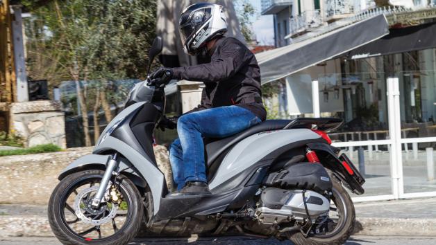 Piaggio Medley 150: Το πιο γρήγορο scooter μέχρι 200 κυβικά 