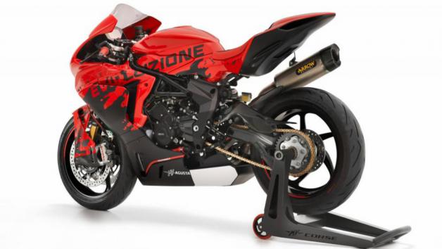 Νέα αγωνιστική έκδοση για την MV Agusta F3 RR, έτοιμη για πίστα. 