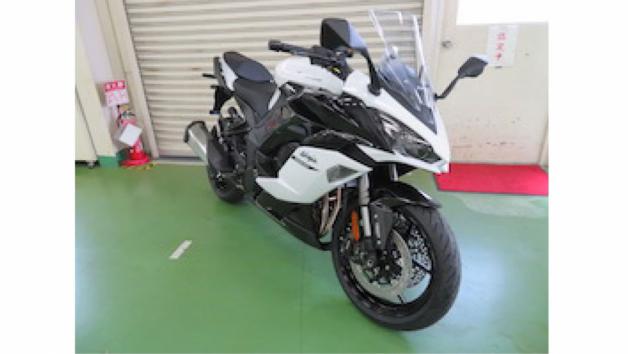 Νέο δυνατότερο Kawasaki Ninja 1100  