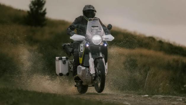 Το ανανεωμένο Husqvarna Norden 901 Expedition για το 2025 