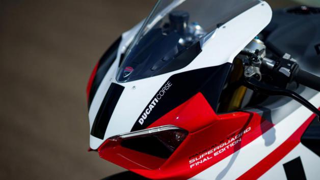 Τέλος εποχής με την συλλεκτική Ducati Panigale V2 Superquadro Final Edition 