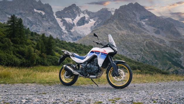 Honda Transalp XL 750: Με 92 ίππους και αναρτήσεις από την Showa 