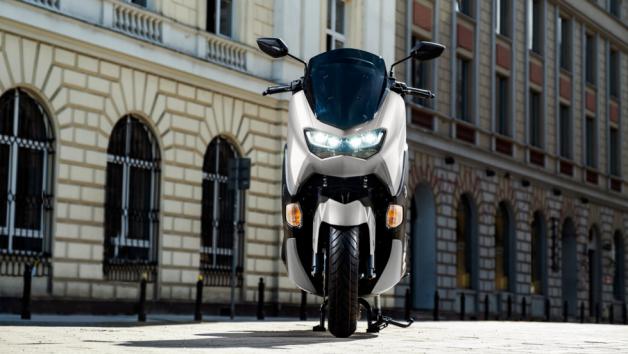 Yamaha NMAX 125: Με σύστημα αντι-ολίσθησης TCS 