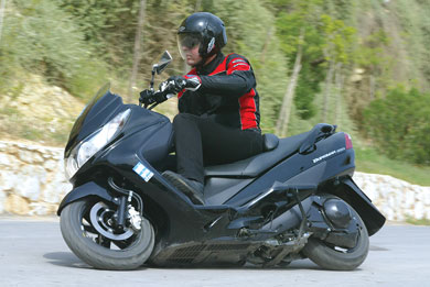 suzuki, suzuki burgman  -   scooter  Suzuki,    …  ,            .  Burgman 400 