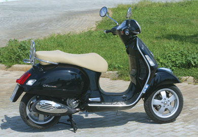   Vespa GTS 250        ,           .      , 