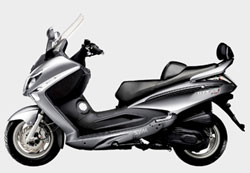      ,  Downtown 300     ,    ,    . ,  scooter  Kymco         .
