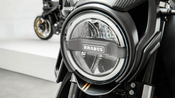 KTM Brabus 1400 R Signature Edition 2026: Ετοιμάζεται η αποκάλυψη του τέρατος με τα 189 άλογα στην EICMA KTM Brabus 1400 R Signature Edition 2026: Ετοιμάζεται η αποκάλυψη του τέρατος με τα 189 άλογα στην EICMA