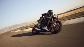 Triumph Street Triple 765 RX & Moto2: Με αναρτήσεις Öhlins, 128,2 ίππους και περιορισμένη διάθεση Triumph Street Triple 765 RX & Moto2: Με αναρτήσεις Öhlins, 128,2 ίππους και περιορισμένη διάθεση