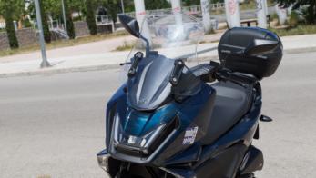 KYMCO Skytown 125: Με νέο κινητήρα, φρένα άγκυρες και Top Case στο στάνταρ εξοπλισμό KYMCO Skytown 125: Με νέο κινητήρα, φρένα άγκυρες και Top Case στο στάνταρ εξοπλισμό
