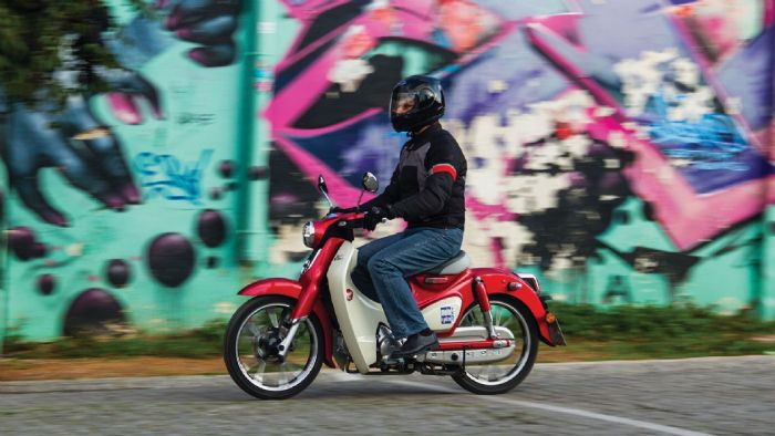 Test: Honda Super Cub C125
