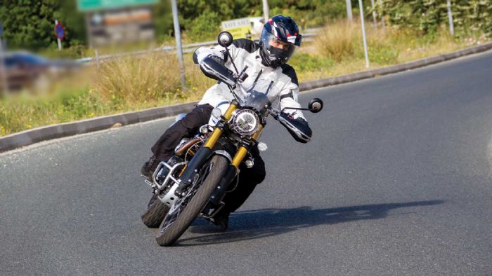 Test: Triumph Scrambler 1200 ΧΕ