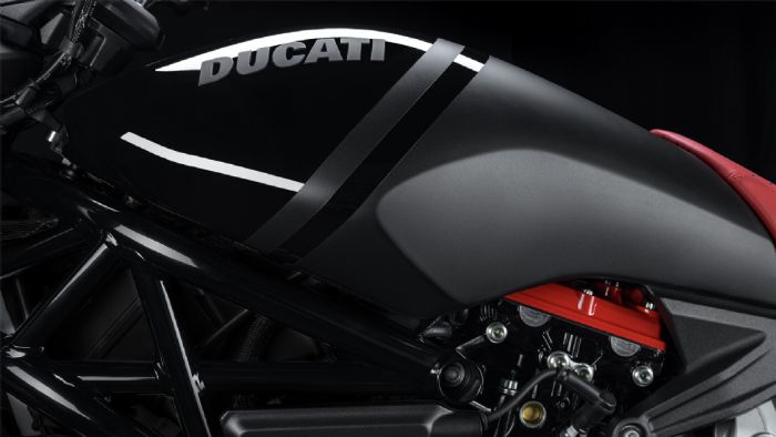 Ducati XDiavel Nera