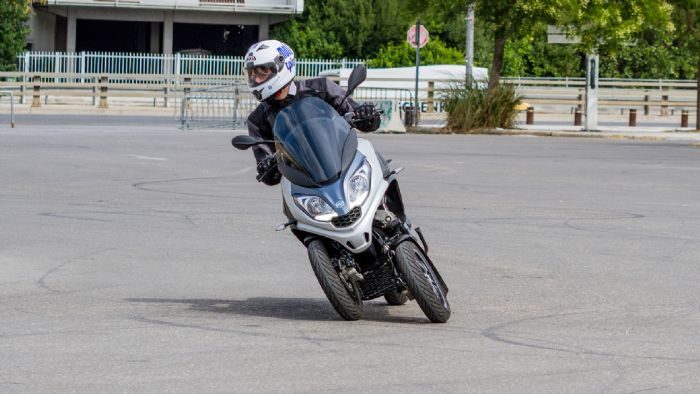 Test: Piaggio MP3 300 HPE