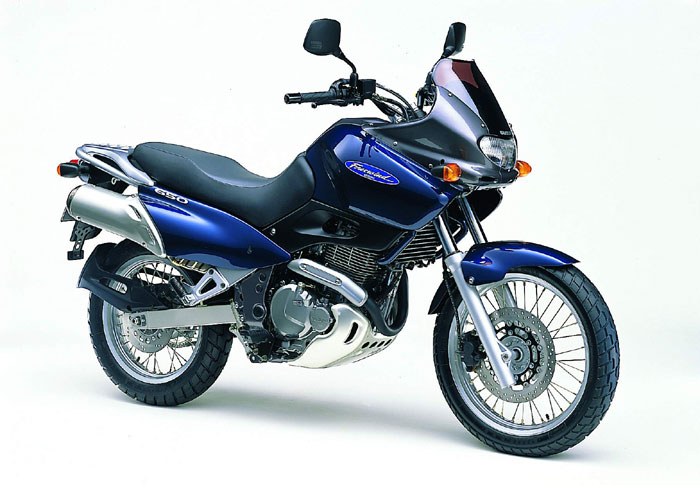 ΜΤΧ: Suzuki Freewind XF650 ’97-’00