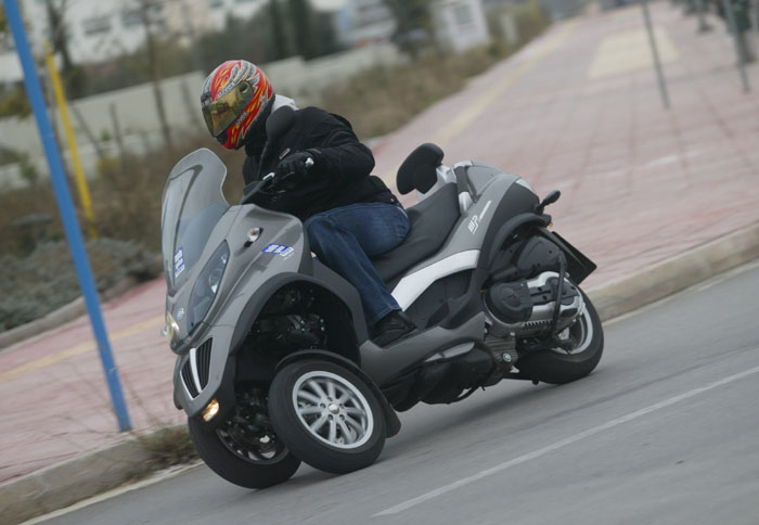 Ένα τρίροδο…αυτοκίνητο από την Piaggio!