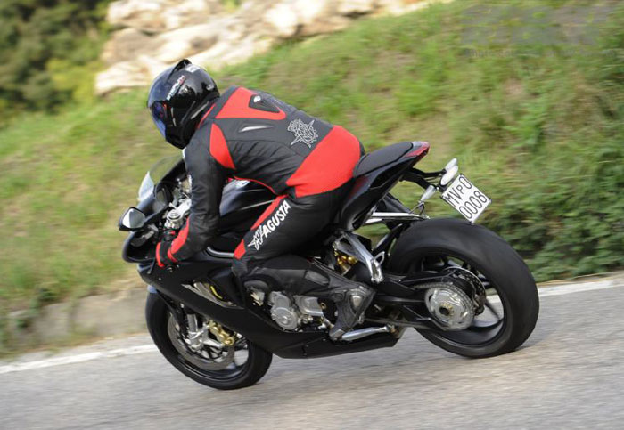 Επίσημα η MV Agusta F3 