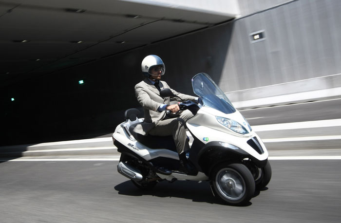 Piaggio MP3 HyS: Οι πρώτες εντυπώσεις!