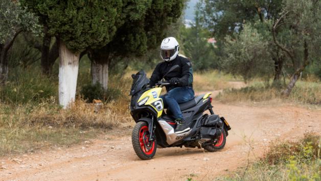 Aprilia SR GT 200 S - Test 