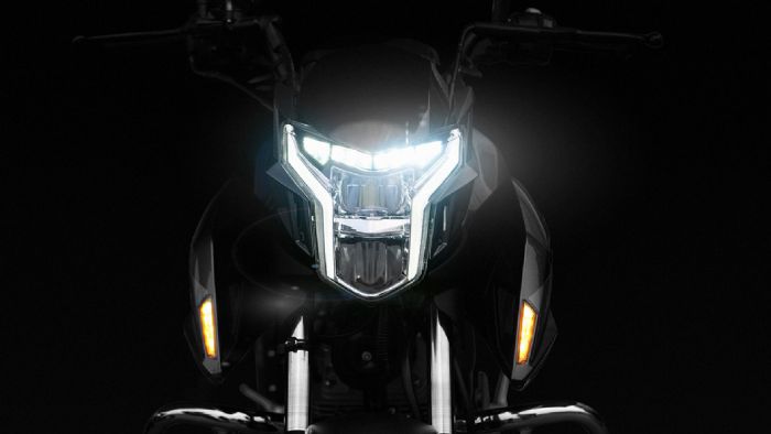 Tο νέο Daytona Monster 125 ήρθε για να ξεχωρίσει στην κατηγορία των commuter μοτ Tο νέο Daytona Monster 125 ήρθε για να ξεχωρίσει στην κατηγορία των commuter μοτοσυκλετών, φέροντας έναν πλήρη επανασχεδιασμό που το κάνει πιο επιθετικό και μοντέρνο από ποτέ. Οι γραμμές του είναι αιχ