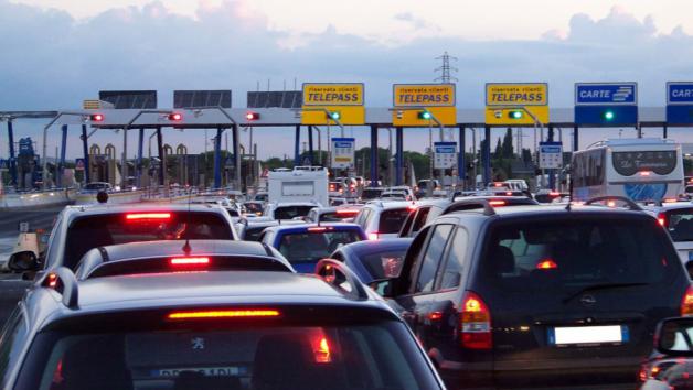 Ιταλία επιστρέφει διόδια για μποτιλιάρισμα – Τι ισχύει και τι ΔΕΝ ισχύει σ Ιταλία επιστρέφει διόδια για μποτιλιάρισμα – Τι ισχύει και τι ΔΕΝ ισχύει στην Ελλάδα