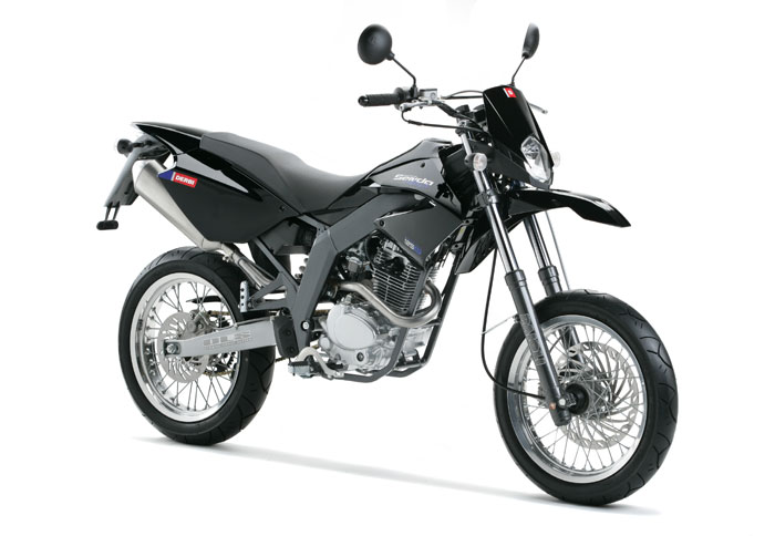 Νέο Derbi Senda 125 SM