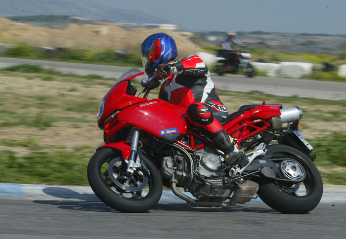 Οδηγήσαμε το Ducati Multistrada 1100