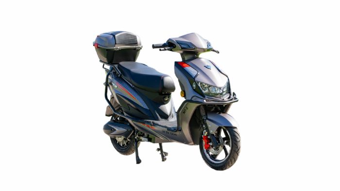 Το ESF MT-8 E-RIDE είναι το νέο ηλεκτρικό scooter που απευθύνεται σε όσους αναζη Το ESF MT-8 E-RIDE είναι το νέο ηλεκτρικό scooter που απευθύνεται σε όσους αναζητούν έναν εύκολο, οικονομικό και οικολογικό τρόπο μετακίνησης.