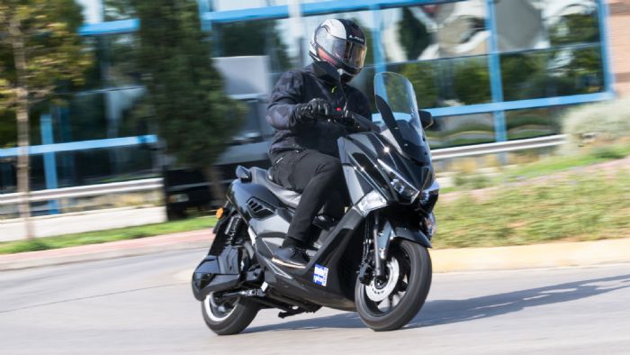 Πιάνει 130χλμ/ώρα τελική, έχει 200χλμ αυτονομία και είναι ηλεκτρικό – Ποιο Πιάνει 130χλμ/ώρα τελική, έχει 200χλμ αυτονομία και είναι ηλεκτρικό – Ποιο scooter είναι;