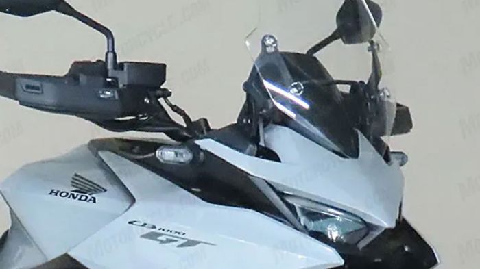 Η Honda CB1000GT 2026 αποτελεί τη φυσική εξέλιξη του CB1000 Hornet, φέρνοντας έν Η Honda CB1000GT 2026 αποτελεί τη φυσική εξέλιξη του CB1000 Hornet, φέρνοντας ένα νέο πρόσωπο στην κατηγορία των sport-touring μοτοσυκλετών.