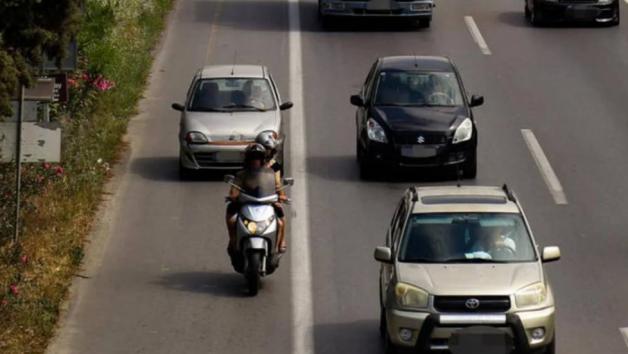 Νομιμοποιείται στην Ισπανία η κίνηση μοτοσυκλετών στην ΛΕΑ