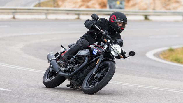 Moto Guzzi V7 Special Edition - Test