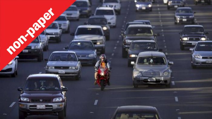 Euro 4, Euro5, Euro 5+ και πάει λέγοντας.. Τα τελευταία χρόνια, η ευρωπαϊκή νομο Euro 4, Euro5, Euro 5+ και πάει λέγοντας.. Τα τελευταία χρόνια, η ευρωπαϊκή νομοθεσία επιβάλει ολοένα και αυστηρότερες προδιαγραφές ρύπων στις μοτοσυκλέτες, κυνηγώντας λυσσαλέα οτιδήποτε εναντιώνεται