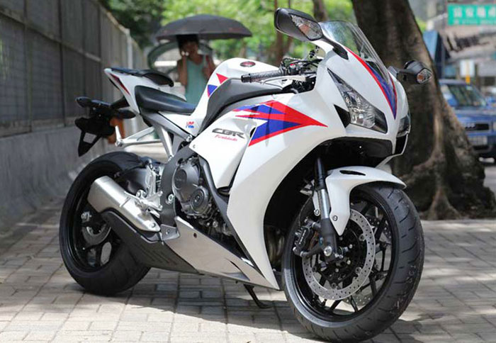 Honda CBR 1000 RR: το δεύτερο βίντεο